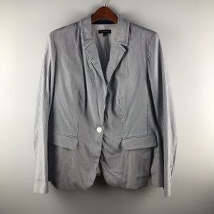❤️Lane Bryant Pin Stripe Work Blazer Jacket